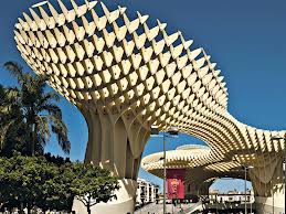 tourist guide to seville